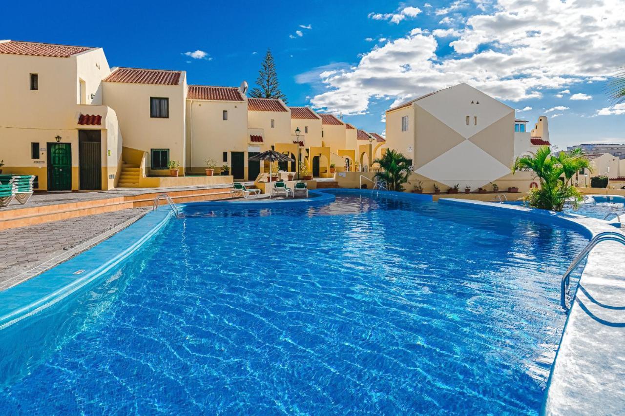 Aircon River Style Pool Best Beach In 200M Mareverde Адехе Екстериор снимка